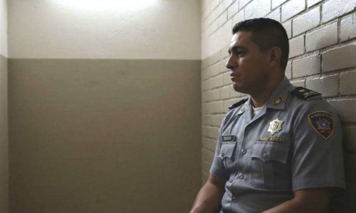 Policial político morre na prisão venezuelana: Estado deixa agente à mercê da morte