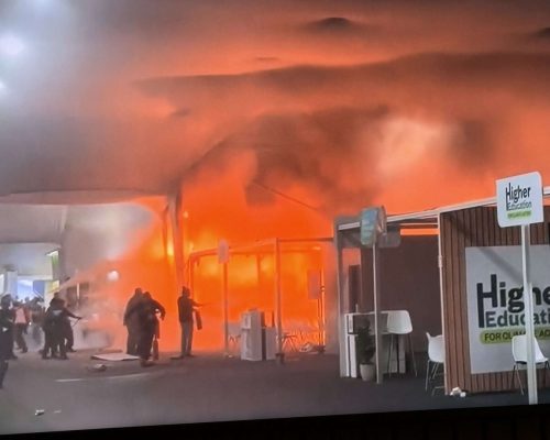 Para fechar a COP 30, um grande incêndio. O chanceler alemão tem razão (veja o vídeo)
