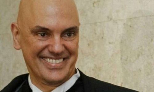 Autoridades se Reúnem em Discreta Festa de Moraes