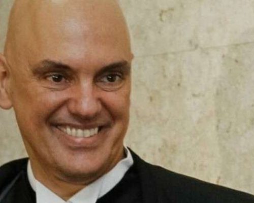 Autoridades se Reúnem em Discreta Festa de Moraes