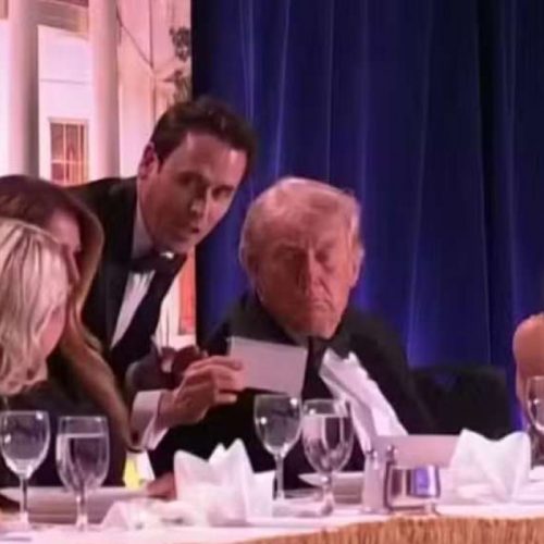 Chefe da Justiça dos EUA revela que invasor de jantar com Trump mirava em membros do governo