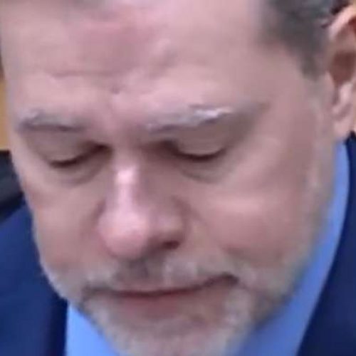 Toffoli comete erro ortográfico escandaloso ao confundir “sessão” e “cessão”