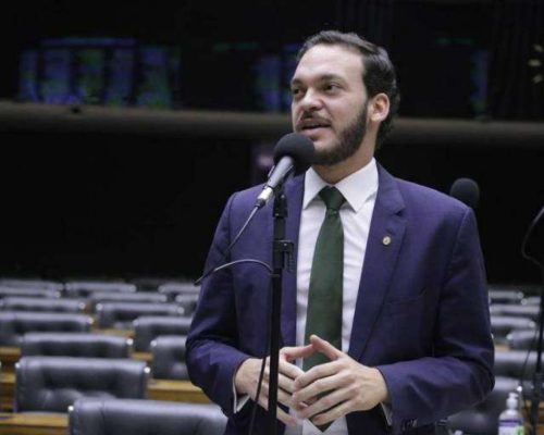 Família denuncia risco de “queima de arquivo” de ex-deputado preso que teria provas contra governo petista na Bahia