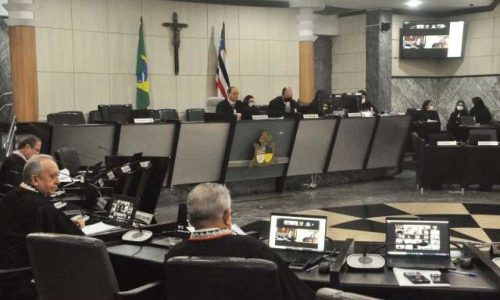 Magistrados descobrem que presidente do TJ transferiu R$ 3 bilhões do Banco do Brasil para banco sob investigação da PF e o clima esquenta