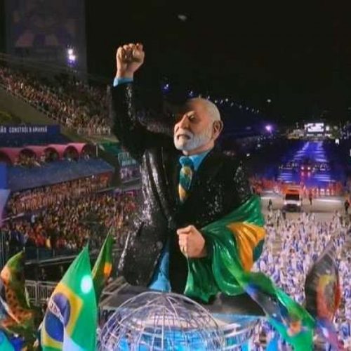 Pesquisa Quaest expõe rejeição: 42% dos comentários sobre homenagem a Lula no Carnaval foram negativos