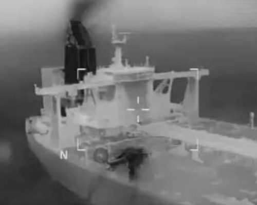 EUA interceptam navio russo ligado à Venezuela por violar sanções