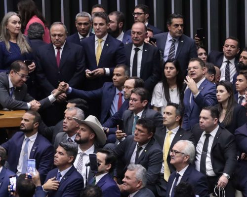Oposição pressiona pela votação da Anistia: “A Câmara precisa pautar ainda esta semana”