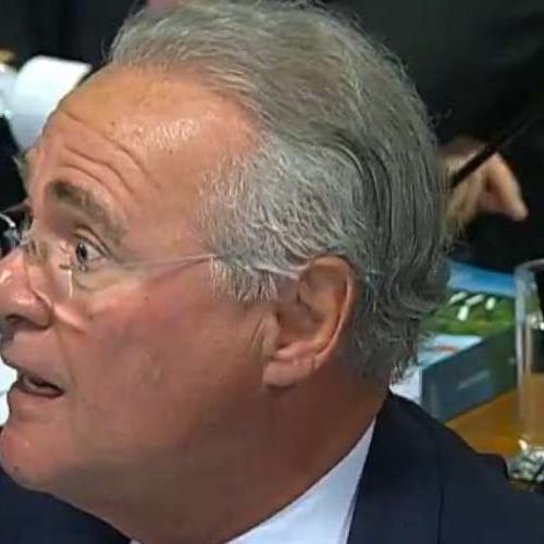 Clima de desconfiança no Planalto afasta aliados e atinge até mesmo bancada petista