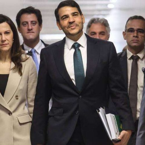 Aliado de Jorge Messias compara derrota no Senado a queda de avião