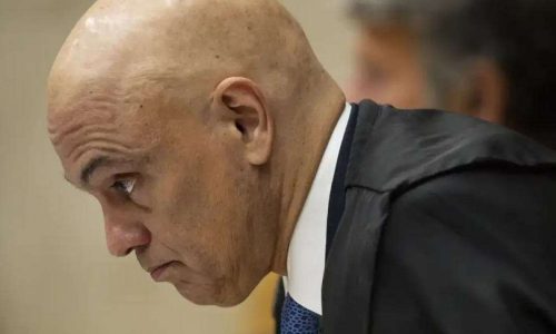 Moraes sofre derrota e é obrigado a anular seu próprio ato em caso envolvendo um de seus maiores críticos