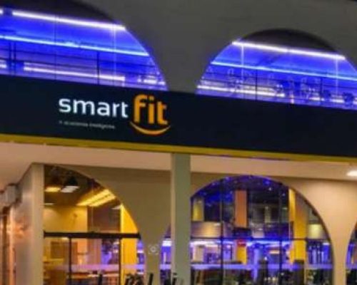 Aluno morre após parada cardíaca durante treino na academia