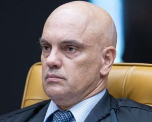 Moraes censura livro, desperta revolta na OEA e loja queima estoque antes que seja tarde
