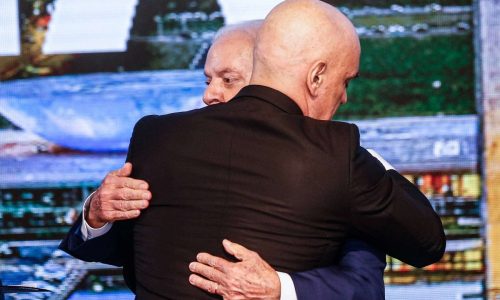 Chegamos à fase em que os ‘ratos’ começam a se devorar