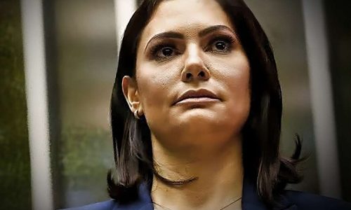 Michelle Bolsonaro critica aliança de Flávio com Ciro Gomes e define: ‘É um jogo mais sujo do que imaginam’