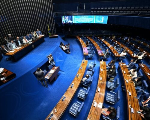 Esperidião Amin e Moro redefinem caminho da dosimetria no Senado