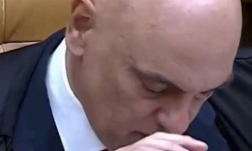 Moraes determina que PGR se manifeste sobre pedido de transferência de Filipe Martins