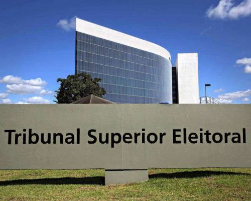TSE sob nova direção: Nunes Marques deve assumir presidência nesta terça-feira