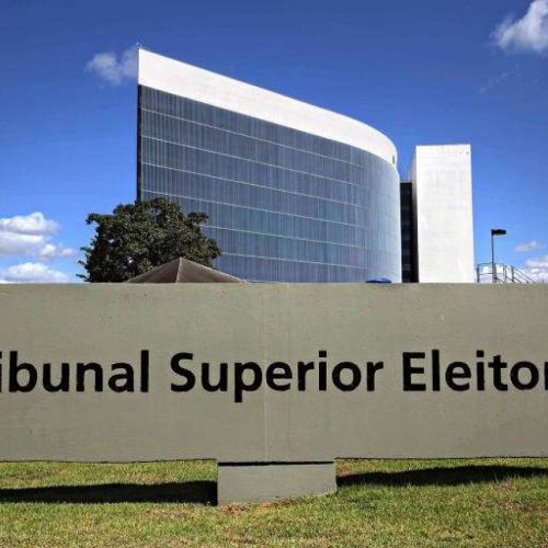 TSE sob nova direção: Nunes Marques deve assumir presidência nesta terça-feira