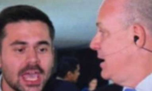 Assessor de Janones surta, invade entrevista ao vivo e é detido dentro da Câmara