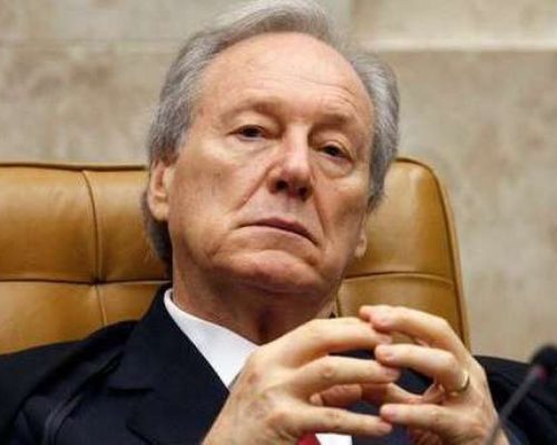 Escândalo das “estripulias” de Lewandowski com o Banco Master abala o Governo