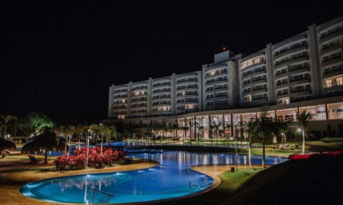 Imagens inéditas mostram Ronaldo Fenômeno encontrando Toffoli no resort Tayayá – Veja o vídeo!