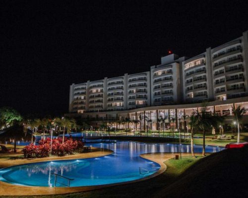 Imagens inéditas mostram Ronaldo Fenômeno encontrando Toffoli no resort Tayayá – Veja o vídeo!