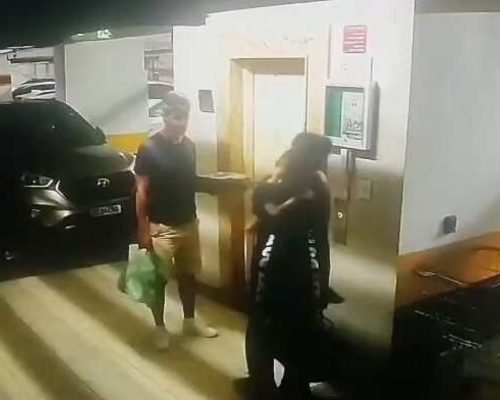 AUDITOR FEDERAL IDENTIFICADO AGREDINDO MULHER E CRIANÇA EM GARAGEM DE PRÉDIO (VEJA O VÍDEO)