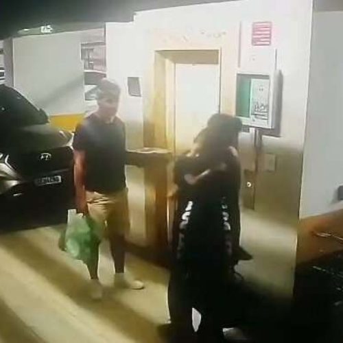 AUDITOR FEDERAL IDENTIFICADO AGREDINDO MULHER E CRIANÇA EM GARAGEM DE PRÉDIO (VEJA O VÍDEO)