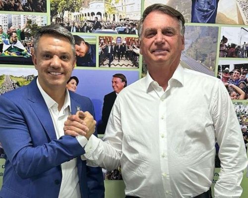 Vereador de Porto Alegre organiza mutirão de cartas em apoio a Bolsonaro no dia de seu aniversário