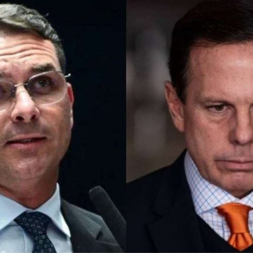 Flávio Bolsonaro recusa convite de João Doria para evento nos EUA