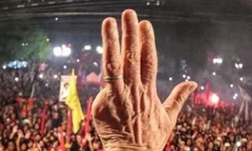 “O lulopetismo é um Midas reverso, onde põe o dedo, apodrece”, dispara professor