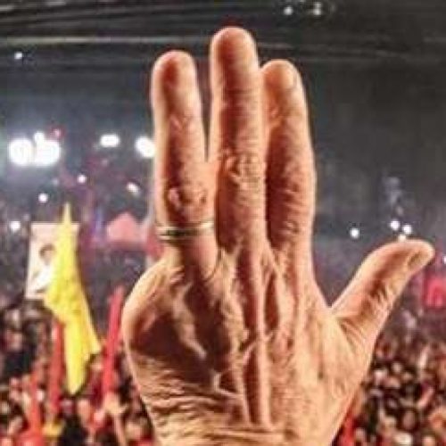 “O lulopetismo é um Midas reverso, onde põe o dedo, apodrece”, dispara professor