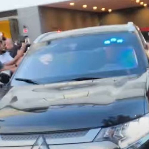 Bolsonaro sai do Hospital DF Star e volta à Polícia Federal