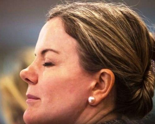 Gleisi deixa governo e encara batalha política quase impossível