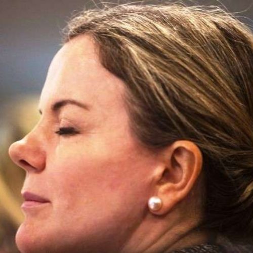 Gleisi deixa governo e encara batalha política quase impossível