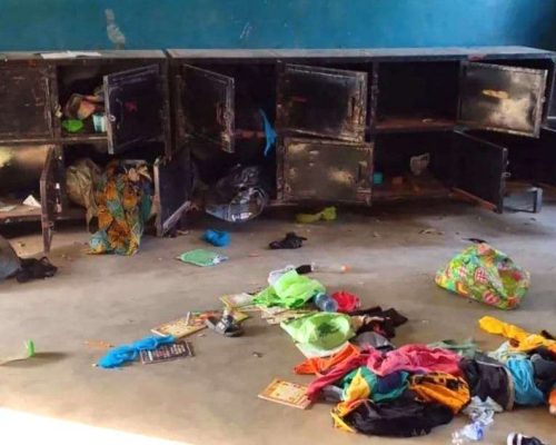 Professora relata terror durante o sequestro de 300 crianças em escola católica