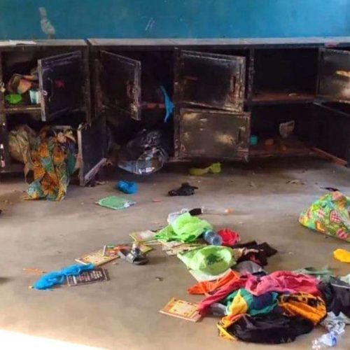 Professora relata terror durante o sequestro de 300 crianças em escola católica