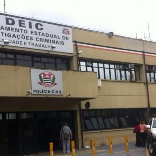 Presos cavam buracos em cela do DEIC, mas polícia descobre antes da fuga