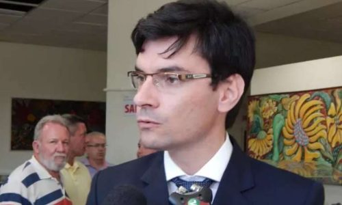 Delegado da Polícia Civil de SC ataca a esquerda ao comentar caso Orelha