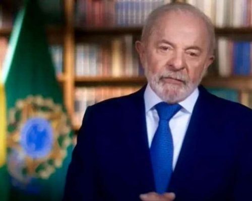 Governo à beira do colapso: instituições, mídia e aliados tentam escapar do naufrágio