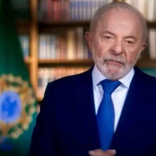 Governo à beira do colapso: instituições, mídia e aliados tentam escapar do naufrágio