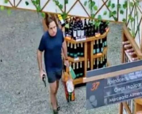 Moro acusa juiz federal de furto de champanhe em Blumenau