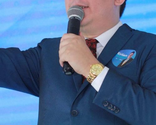 Apresentador de TV de 32 anos sucumbe a tuberculose peritoneal, doença rara