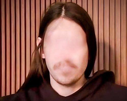 Ex-influenciador que empresta nome a lei polêmica: acusações de manipulação, declarações radicais e alinhamento ideológico