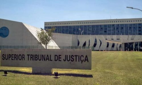 STJ decide hoje afastar ministro Marco Buzzi; STF deve seguir exemplo