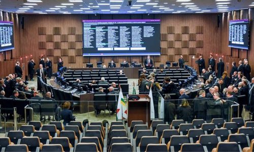 Juíza denuncia: TJMG é ‘reincidente’ em absolver acusados de estupro de vulnerável — caso de 2026 absolveu homem após morte de menina de 12 anos