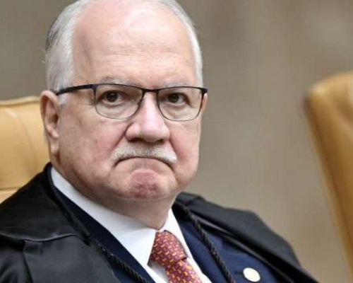 FACHIN DIZ que impeachment de ministro do STF é absurdo e sai desmoralizado