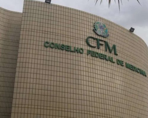 URGENTE: CFM exige sindicância sobre a assistência médica a Bolsonaro