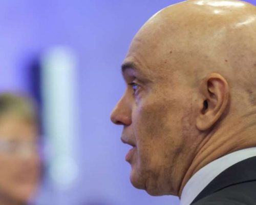 JORNALISTA FELIPE MOURA BRASIL CHAMA MORAE​S DE ‘MENTIROSO’ E ‘SONSO’