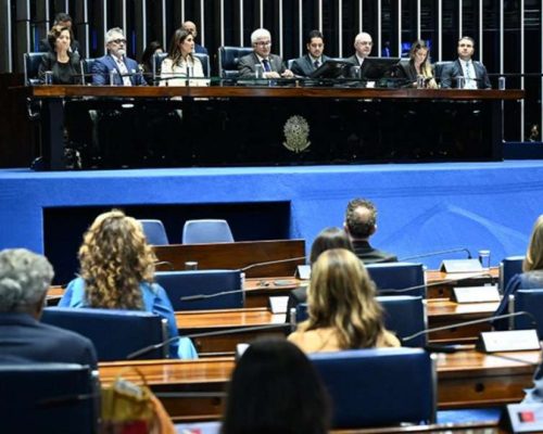 Senadores agem rápido e preparam “queda” da indicação de Lula ao STF